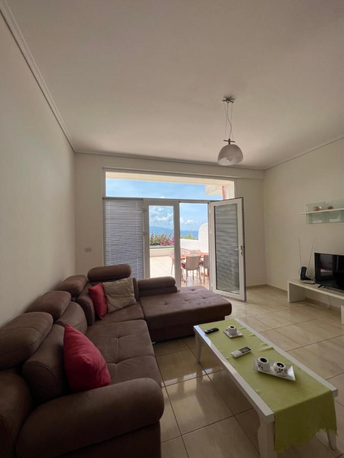 布干维尔岛湾公寓 Sarandë 外观 照片