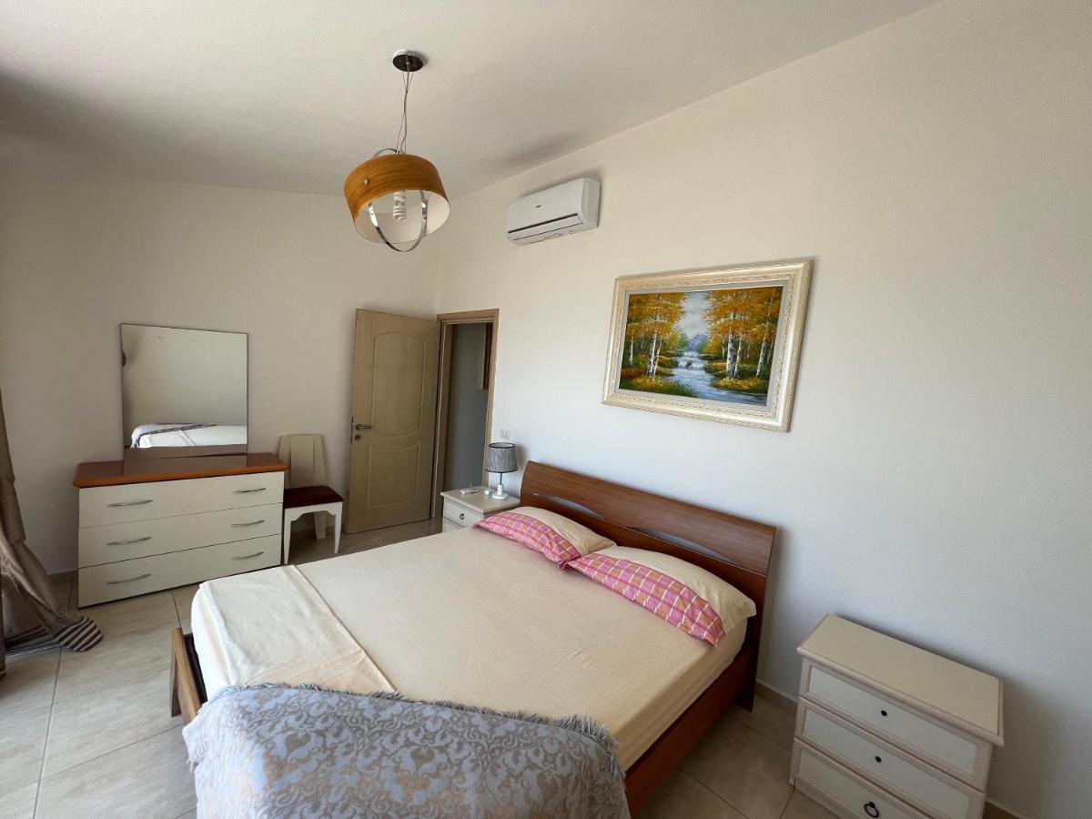 布干维尔岛湾公寓 Sarandë 外观 照片
