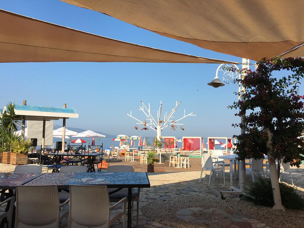 布干维尔岛湾公寓 Sarandë 外观 照片