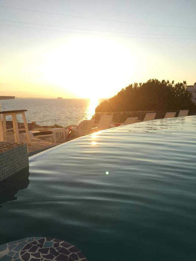 布干维尔岛湾公寓 Sarandë 外观 照片