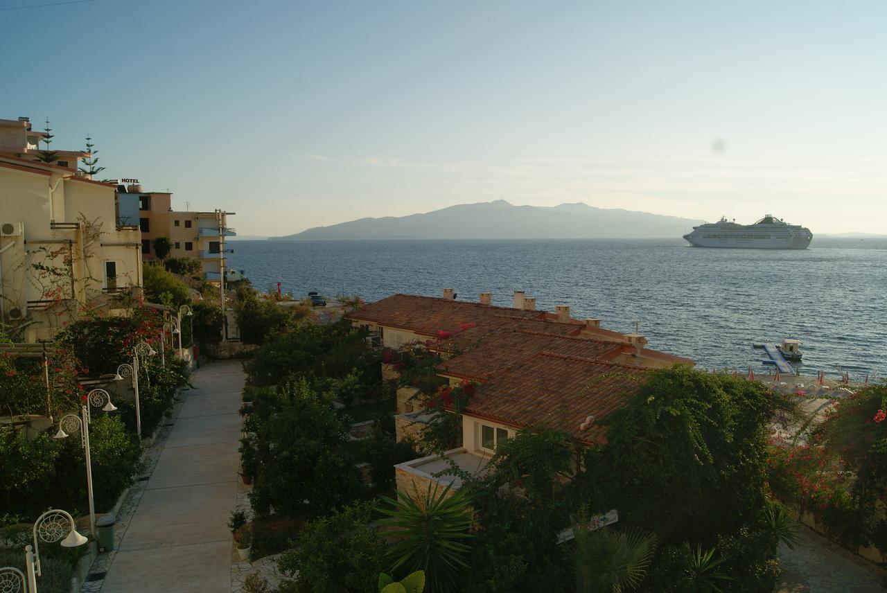 布干维尔岛湾公寓 Sarandë 外观 照片